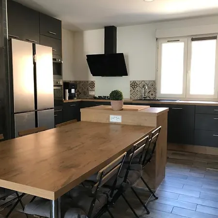 Anais Holiday home Saint-Gilles (Gard)
